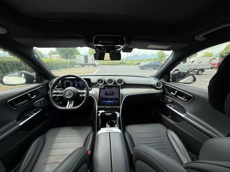 Mercedes-Benz C-Class 2023 Second change C 260 L Hao Night Sports Edition interior photo 10 Mercedes-Benz C-Class 2023 Second change C 260 L Hao Night Sports Edition interior photo 10