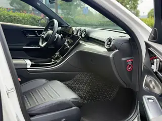Mercedes-Benz C-Class 2023 Second change C 260 L Hao Night Sports Edition interior photo 12 Mercedes-Benz C-Class 2023 Second change C 260 L Hao Night Sports Edition interior photo 12