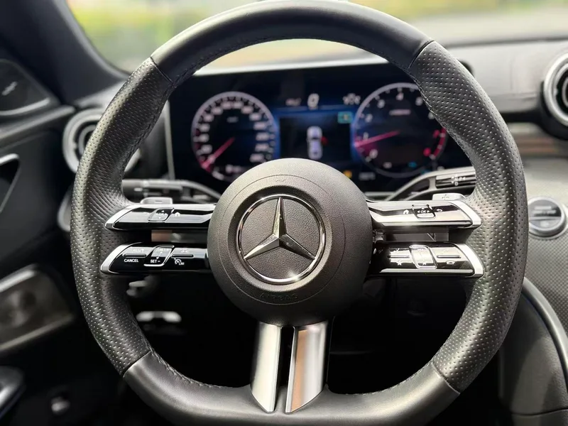 Mercedes-Benz C-Class 2023 Second change C 260 L Hao Night Sports Edition interior photo 14 Mercedes-Benz C-Class 2023 Second change C 260 L Hao Night Sports Edition interior photo 14