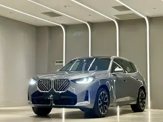 BMW X3 2025 xDrive30L Premium Class M Sports suit exterior photo 1 BMW X3 2025 xDrive30L Premium Class M Sports suit exterior photo 1