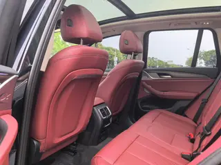 BMW X3 2023 xDrive30i Leading Type M Obsidian Night Suit interior photo 6 BMW X3 2023 xDrive30i Leading Type M Obsidian Night Suit interior photo 6