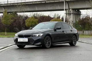 BMW 3 Series 2025 330Li M Set de nuit de sport