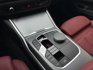 BMW 3 Series 2025 330Li M Sports Night Suit interior photo 7 BMW 3 Series 2025 330Li M Sports Night Suit interior photo 7