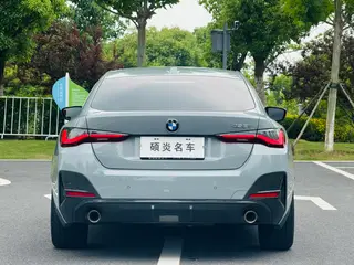BMW 4 Series 2022 425i Gran Coupe M Sports suit interior photo 10 BMW 4 Series 2022 425i Gran Coupe M Sports suit interior photo 10