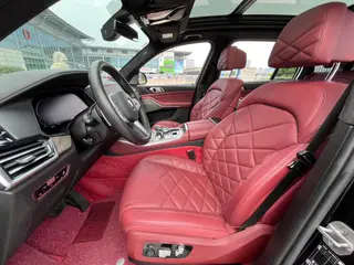 BMW X5 2022 xDrive 40Li M Sports suit interior photo 14 BMW X5 2022 xDrive 40Li M Sports suit interior photo 14