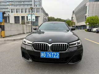 BMW 5 Series 2022 Second change 530Li Leading Type M Sports suit exterior photo 2 BMW 5 Series 2022 Second change 530Li Leading Type M Sports suit exterior photo 2