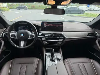 BMW 5 Series 2022 Second change 530Li Leading Type M Sports suit exterior photo 4 BMW 5 Series 2022 Second change 530Li Leading Type M Sports suit exterior photo 4