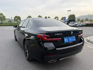 BMW 5 Series 2022 Second change 530Li Leading Type M Sports suit interior photo 9 BMW 5 Series 2022 Second change 530Li Leading Type M Sports suit interior photo 9