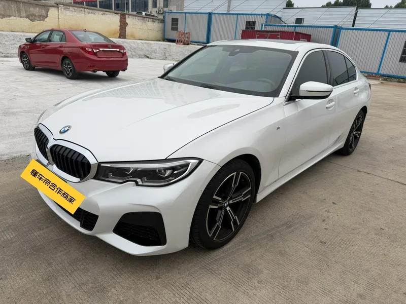 BMW 3 Series 2022 325i M Sports suit exterior photo 1 BMW 3 Series 2022 325i M Sports suit exterior photo 1