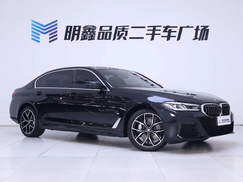 BMW 5 Series 2023 530Li Premium Class M Sports suit exterior photo 6 BMW 5 Series 2023 530Li Premium Class M Sports suit exterior photo 6