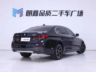 BMW 5 Series 2023 530Li Premium Class M Sports suit exterior photo 8 BMW 5 Series 2023 530Li Premium Class M Sports suit exterior photo 8