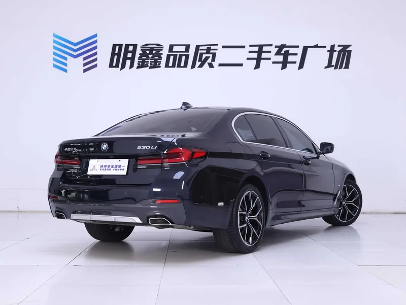 BMW 5 Series 2023 530Li Premium Class M Sports suit exterior photo 8 BMW 5 Series 2023 530Li Premium Class M Sports suit exterior photo 8