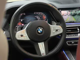BMW X5 2022 Restyling xDrive 30Li Premium Class M Sports suit interior photo 19 BMW X5 2022 Restyling xDrive 30Li Premium Class M Sports suit interior photo 19