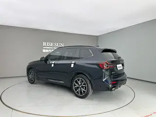 BMW X3 2022 Restyling xDrive25i M Sports suit interior photo 7 BMW X3 2022 Restyling xDrive25i M Sports suit interior photo 7
