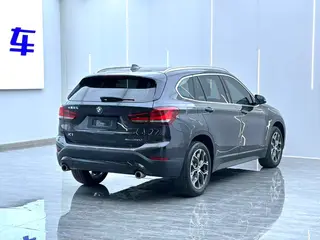 BMW X1 2020 sDrive25Li Leading Type interior photo 13 BMW X1 2020 sDrive25Li Leading Type interior photo 13