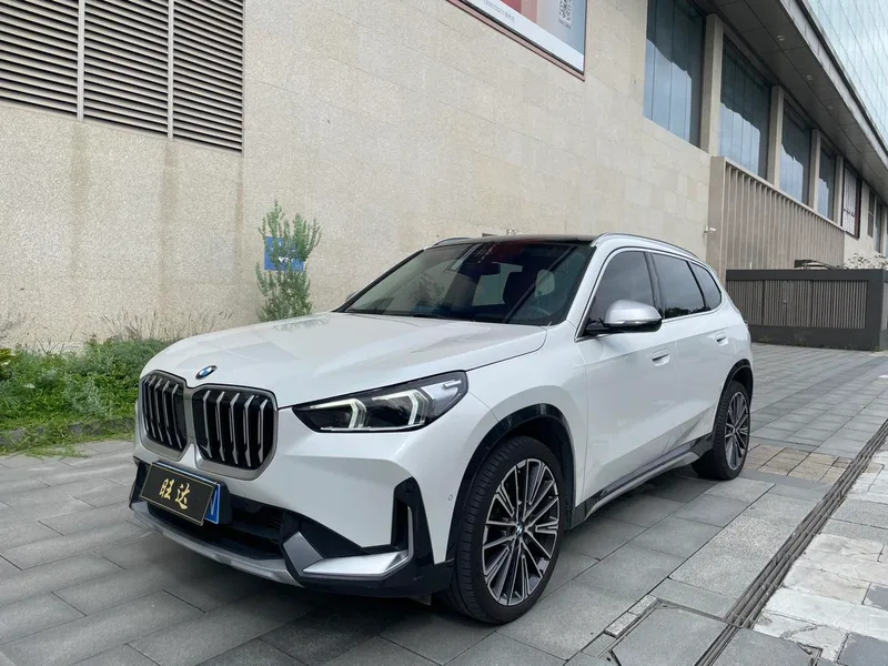 BMW X1 2023 xDrive25Li X Design Suit exterior photo 1 BMW X1 2023 xDrive25Li X Design Suit exterior photo 1