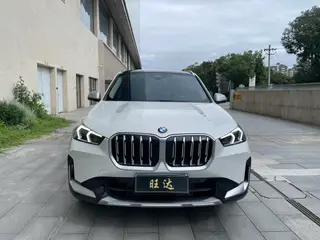 BMW X1 2023 xDrive25Li X Design Suit exterior photo 2 BMW X1 2023 xDrive25Li X Design Suit exterior photo 2