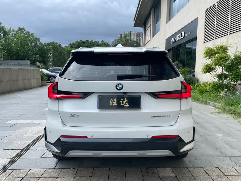BMW X1 2023 xDrive25Li X Design Suit exterior photo 8 BMW X1 2023 xDrive25Li X Design Suit exterior photo 8