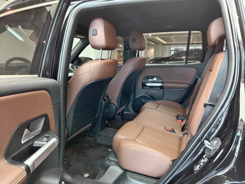 Mercedes-Benz GLB 2024 Restyling GLB 200 Dynamic interior photo 14 Mercedes-Benz GLB 2024 Restyling GLB 200 Dynamic interior photo 14