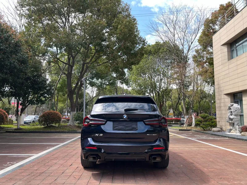 BMW X3 2022 Second change xDrive30i Leading Type M Obsidian Night Suit exterior photo 5 BMW X3 2022 Second change xDrive30i Leading Type M Obsidian Night Suit exterior photo 5