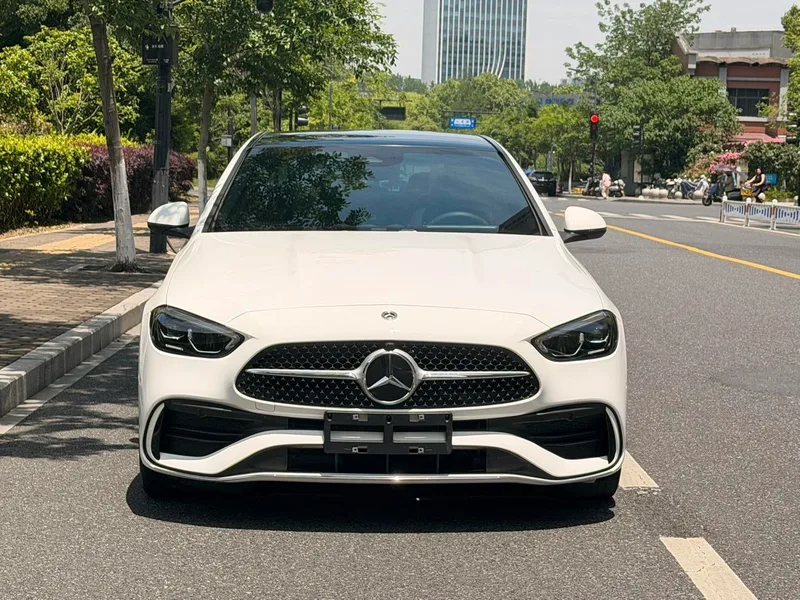 Mercedes-Benz C-Class 2023 C 260 L Sports version exterior photo 2