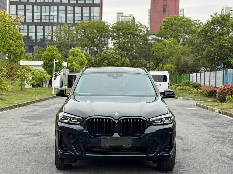 BMW X3 2022 Second change xDrive30i Leading Type M Obsidian Night Suit exterior photo 2 BMW X3 2022 Second change xDrive30i Leading Type M Obsidian Night Suit exterior photo 2