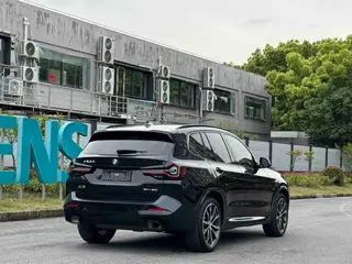 BMW X3 2022 Second change xDrive30i Leading Type M Obsidian Night Suit exterior photo 4 BMW X3 2022 Second change xDrive30i Leading Type M Obsidian Night Suit exterior photo 4