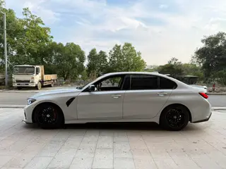 BMW 3 Series 2022 325Li M Sports Night Suit exterior photo 4 BMW 3 Series 2022 325Li M Sports Night Suit exterior photo 4