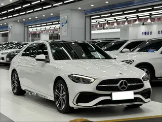 Mercedes-Benz C-Class 2024 C 350 eL extérieur photo 3 Mercedes-Benz C-Class 2024 C 350 eL extérieur photo 3