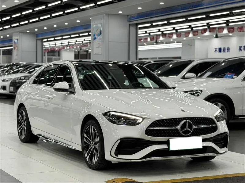 Mercedes-Benz C-Class 2024 C 350 eL extérieur photo 3 Mercedes-Benz C-Class 2024 C 350 eL extérieur photo 3