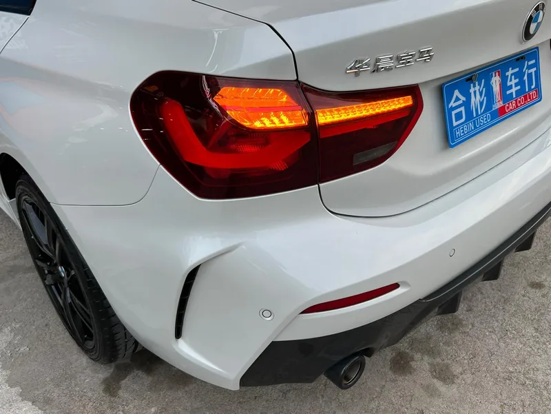 BMW 1 Series 2023 125i M Sports Obsidian Night Edition exterior photo 10 BMW 1 Series 2023 125i M Sports Obsidian Night Edition exterior photo 10