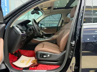 BMW X5 2021 xDrive40i Premium Class M Sports suit exterior photo 4 BMW X5 2021 xDrive40i Premium Class M Sports suit exterior photo 4