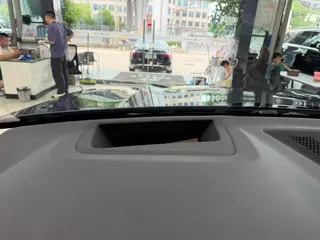 BMW X5 2021 xDrive40i Premium Class M Sports suit interior photo 19 BMW X5 2021 xDrive40i Premium Class M Sports suit interior photo 19