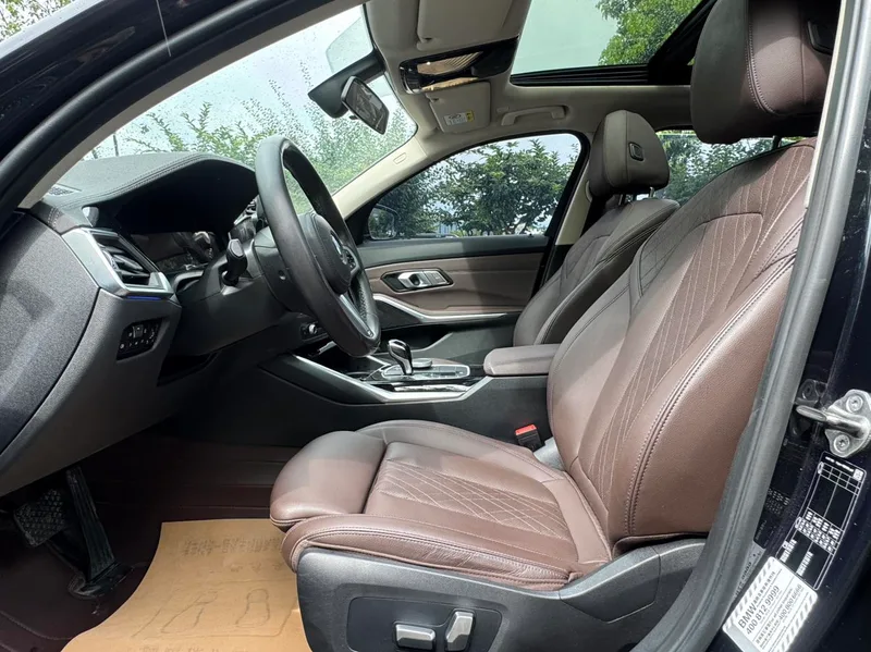 BMW 3 Series 2022 320Li M Sports suit interior photo 14 BMW 3 Series 2022 320Li M Sports suit interior photo 14