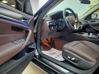 BMW 5 Series 2022 Second change 530Li Leading Type Luxury Set exterior photo 5 BMW 5 Series 2022 Second change 530Li Leading Type Luxury Set exterior photo 5