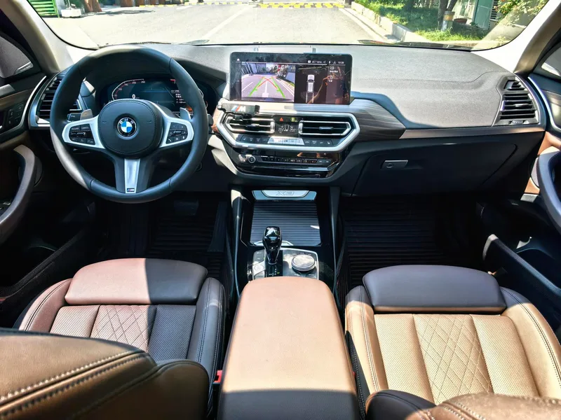 BMW X3 2022 xDrive30i Líder M Traje de noche Yao interior foto 12 BMW X3 2022 xDrive30i Líder M Traje de noche Yao interior foto 12