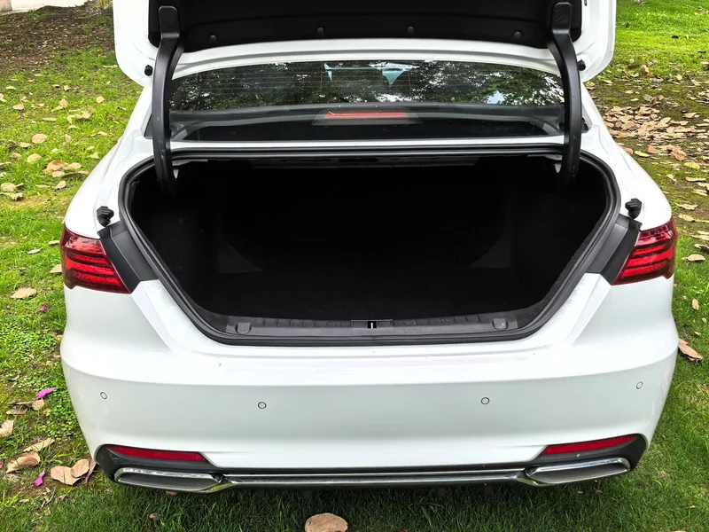 Geely Binrui 2020 200T DCT Comfortable exterior photo 8 Geely Binrui 2020 200T DCT Comfortable exterior photo 8