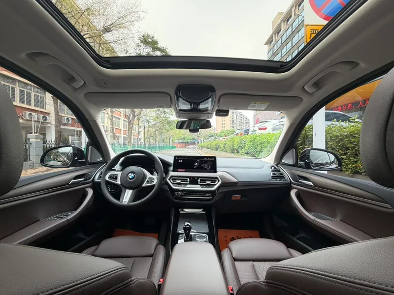 BMW X3 2022 Reforma xDrive30i Líder M Traje de noche Yao exterior foto 6 BMW X3 2022 Reforma xDrive30i Líder M Traje de noche Yao exterior foto 6