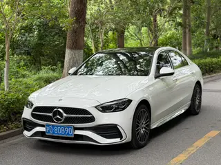 Mercedes-Benz C-Class 2025 C 260 L Sports version exterior photo 1