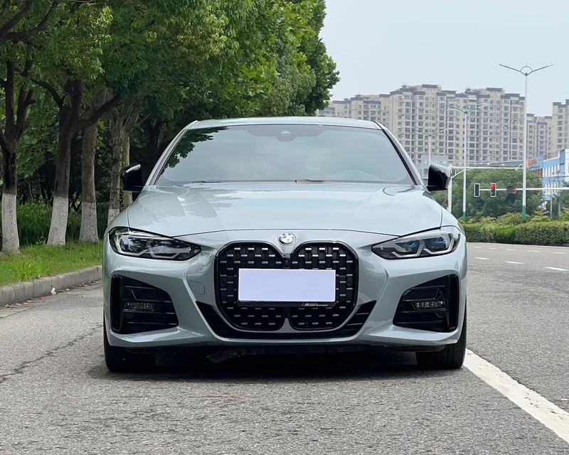 BMW 4 Series 2022 425i M Sports Night Suit exterior photo 2 BMW 4 Series 2022 425i M Sports Night Suit exterior photo 2