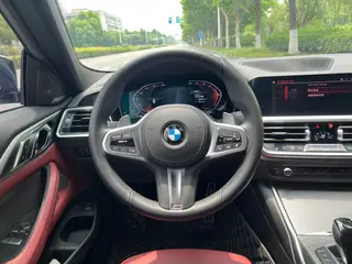 BMW 4 Series 2022 425i M Sports Night Suit interior photo 11 BMW 4 Series 2022 425i M Sports Night Suit interior photo 11