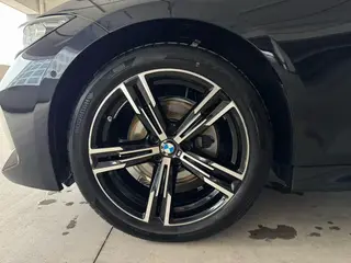 BMW 3 Series 2023 325i M Sports suit exterior photo 4 BMW 3 Series 2023 325i M Sports suit exterior photo 4