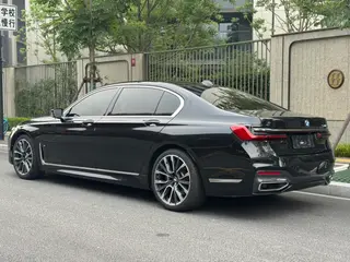 BMW 7 Series 2021 740Li Leading Type M Sports suit interior photo 16 BMW 7 Series 2021 740Li Leading Type M Sports suit interior photo 16