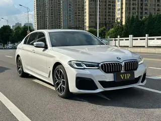 BMW 5 Series 2023 Restyling 530Li Premium Class M Sports suit exterior photo 3 BMW 5 Series 2023 Restyling 530Li Premium Class M Sports suit exterior photo 3