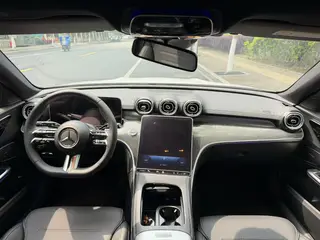 Mercedes-Benz C-Class 2024 C 260 L Спортивная версия экстерьер фото 5 Mercedes-Benz C-Class 2024 C 260 L Спортивная версия экстерьер фото 5