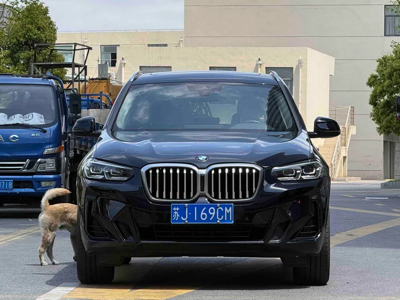 BMW X3 2023 xDrive30i Leading Type M Obsidian Night Suit exterior photo 2 BMW X3 2023 xDrive30i Leading Type M Obsidian Night Suit exterior photo 2