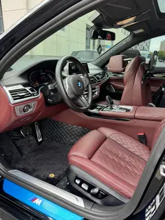BMW 7 Series 2021 740Li xDrive Tipo administrativo M Conjunto deportivo exterior foto 4 BMW 7 Series 2021 740Li xDrive Tipo administrativo M Conjunto deportivo exterior foto 4