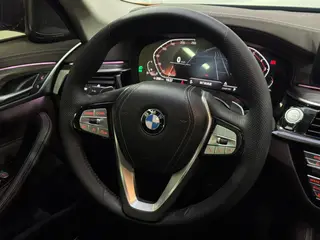 BMW 5 Series 2023 530Li Leading Type Luxury Set interior photo 16 BMW 5 Series 2023 530Li Leading Type Luxury Set interior photo 16
