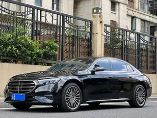 Mercedes-Benz E-Class 2024 E 300 L Luxury type Passenger car exterior photo 1