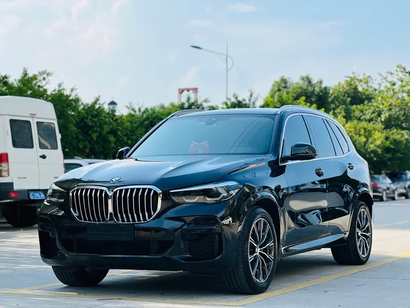 BMW X5 2021 xDrive30i M Sports suit exterior photo 1 BMW X5 2021 xDrive30i M Sports suit exterior photo 1